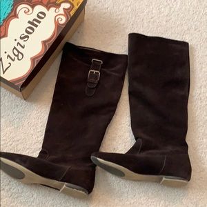 Zigi Soho Oak Brown Suede Boot size 7